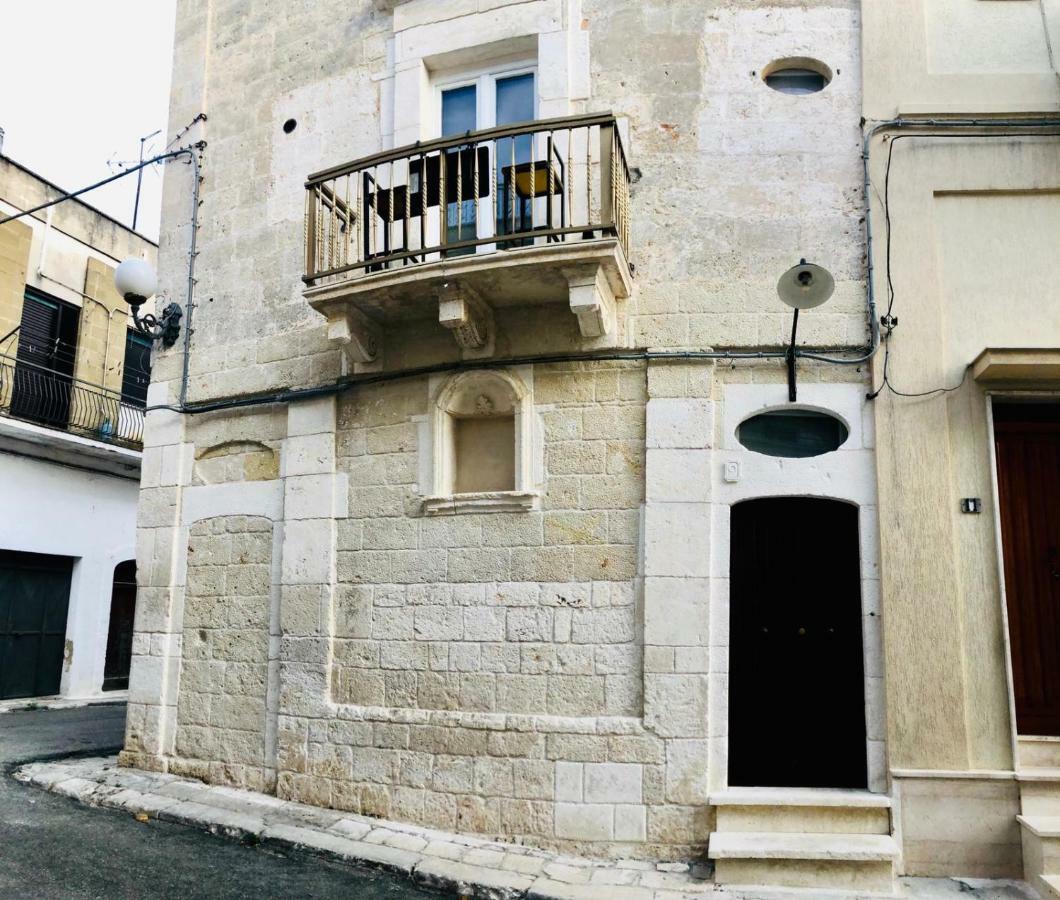 Dimora D'Errico - Monolocale Nel Centro Storico Apartment Carovigno Exterior photo